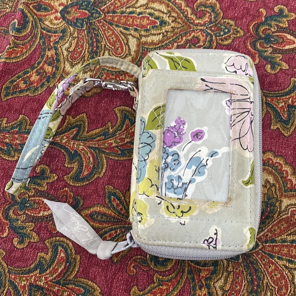 Vera Bradley zipup wallet. holds phone, license, credit cards, change an…